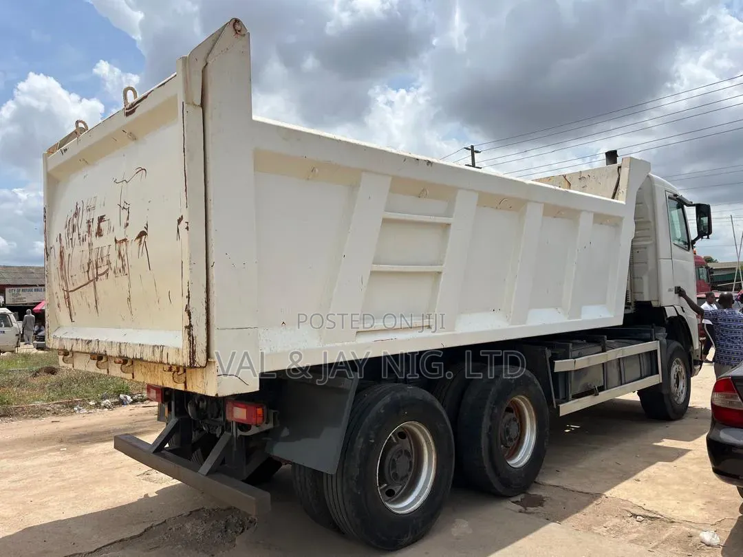 Volvo Fh12 Dump Truck Tipper 2005 White
