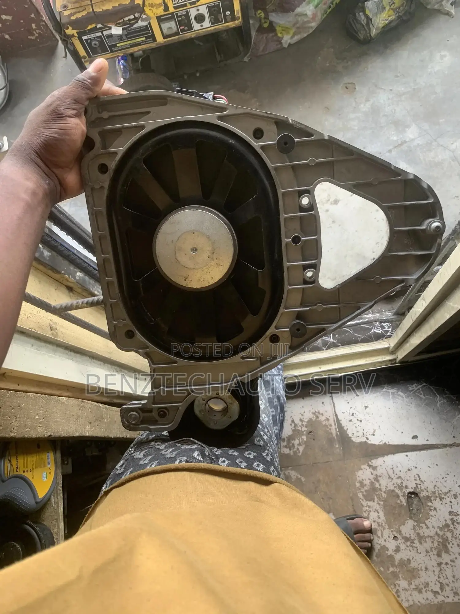 204 /Cla Woofer Oem U