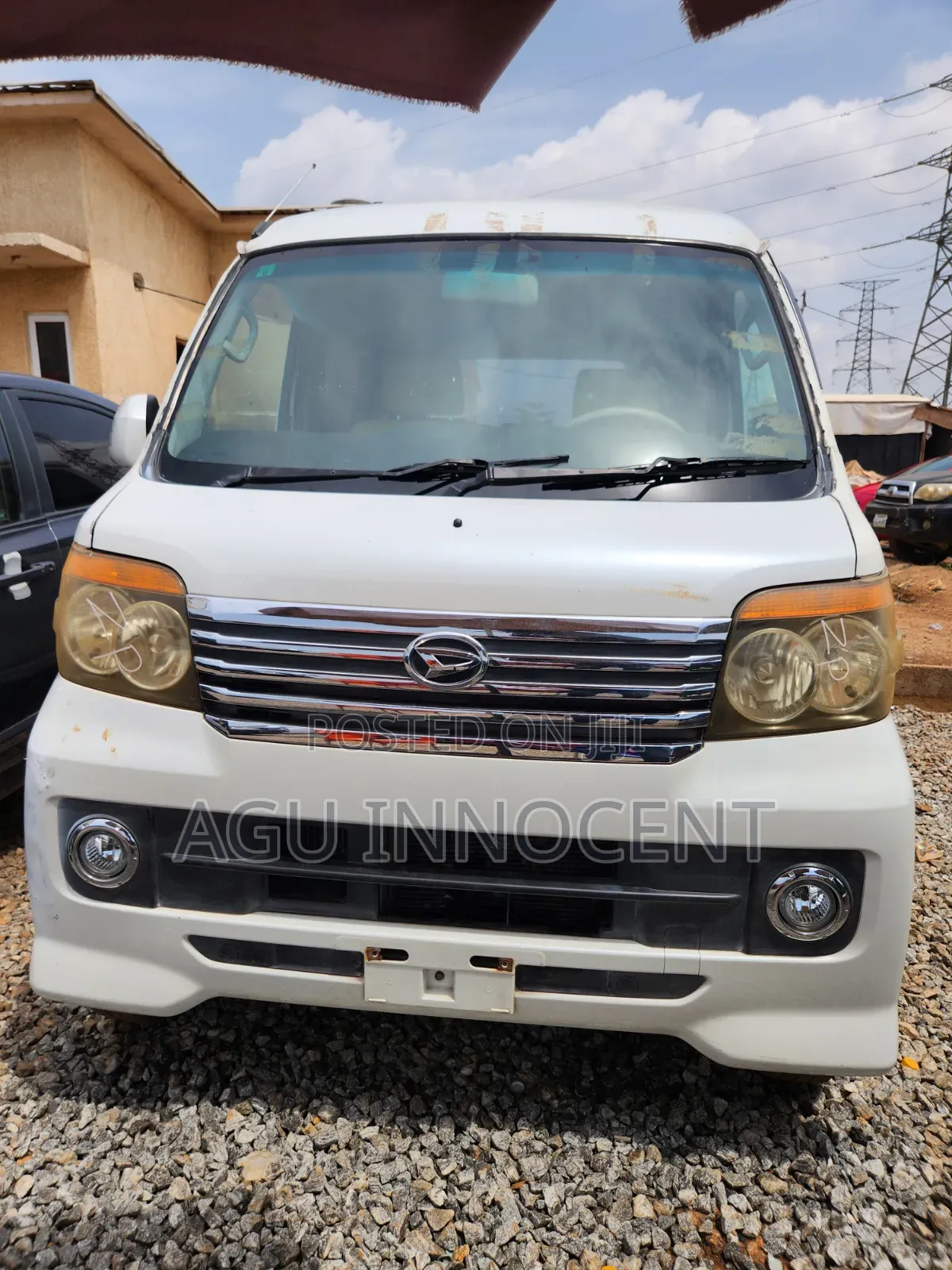 Daihatsu Hijet 2012 White