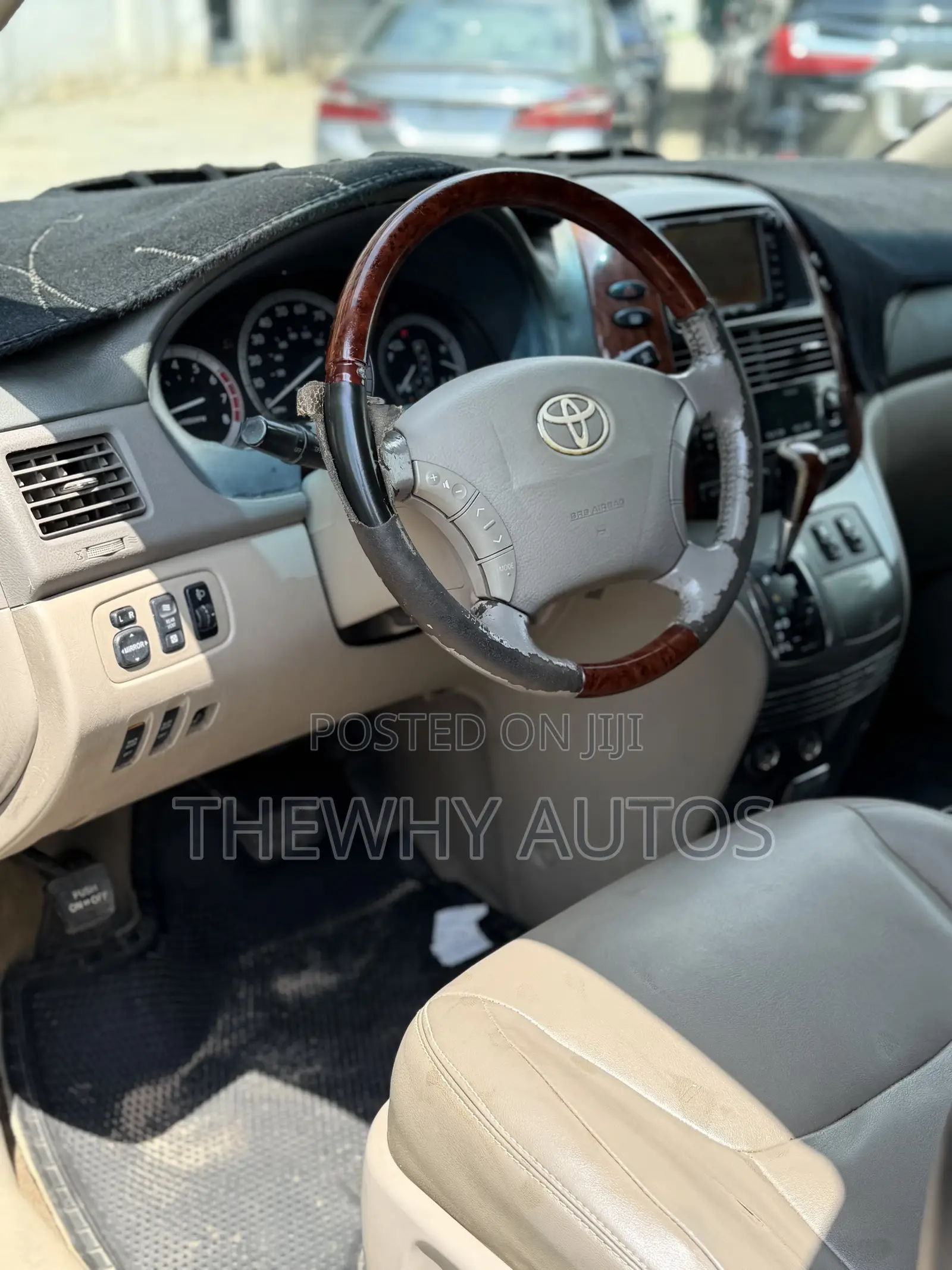 Toyota Sienna XLE Limited 2005 Gold