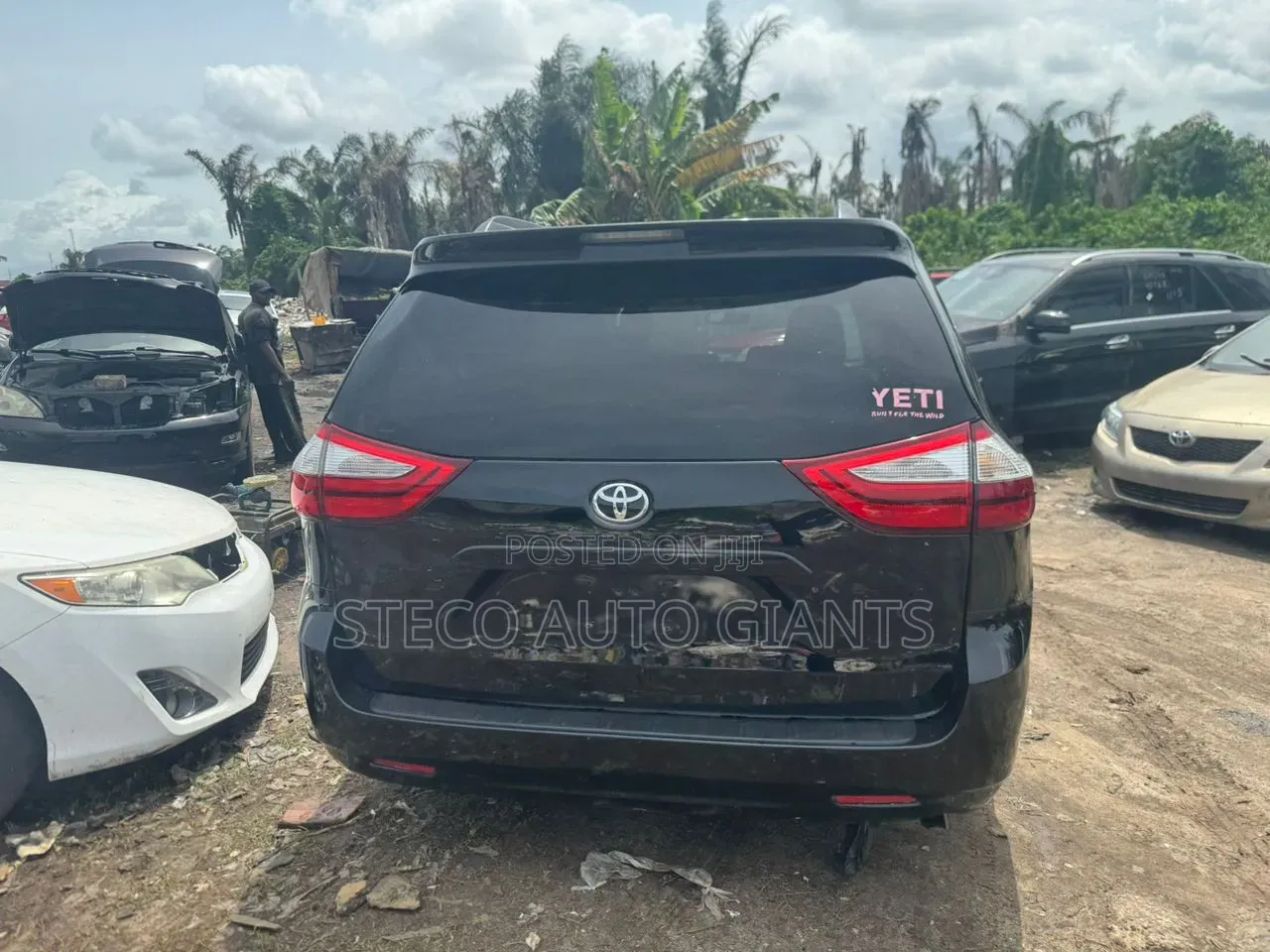 Toyota Sienna 2015 Black