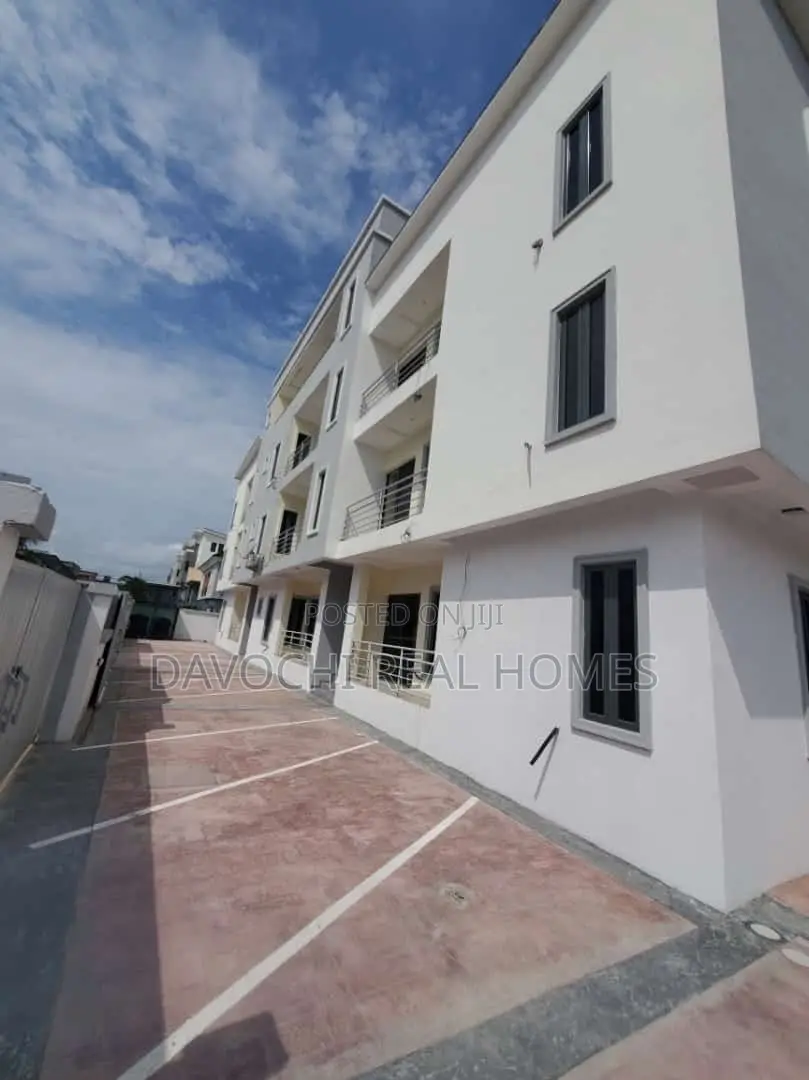2bdrm Apartment in Ikate Lekki for rent
