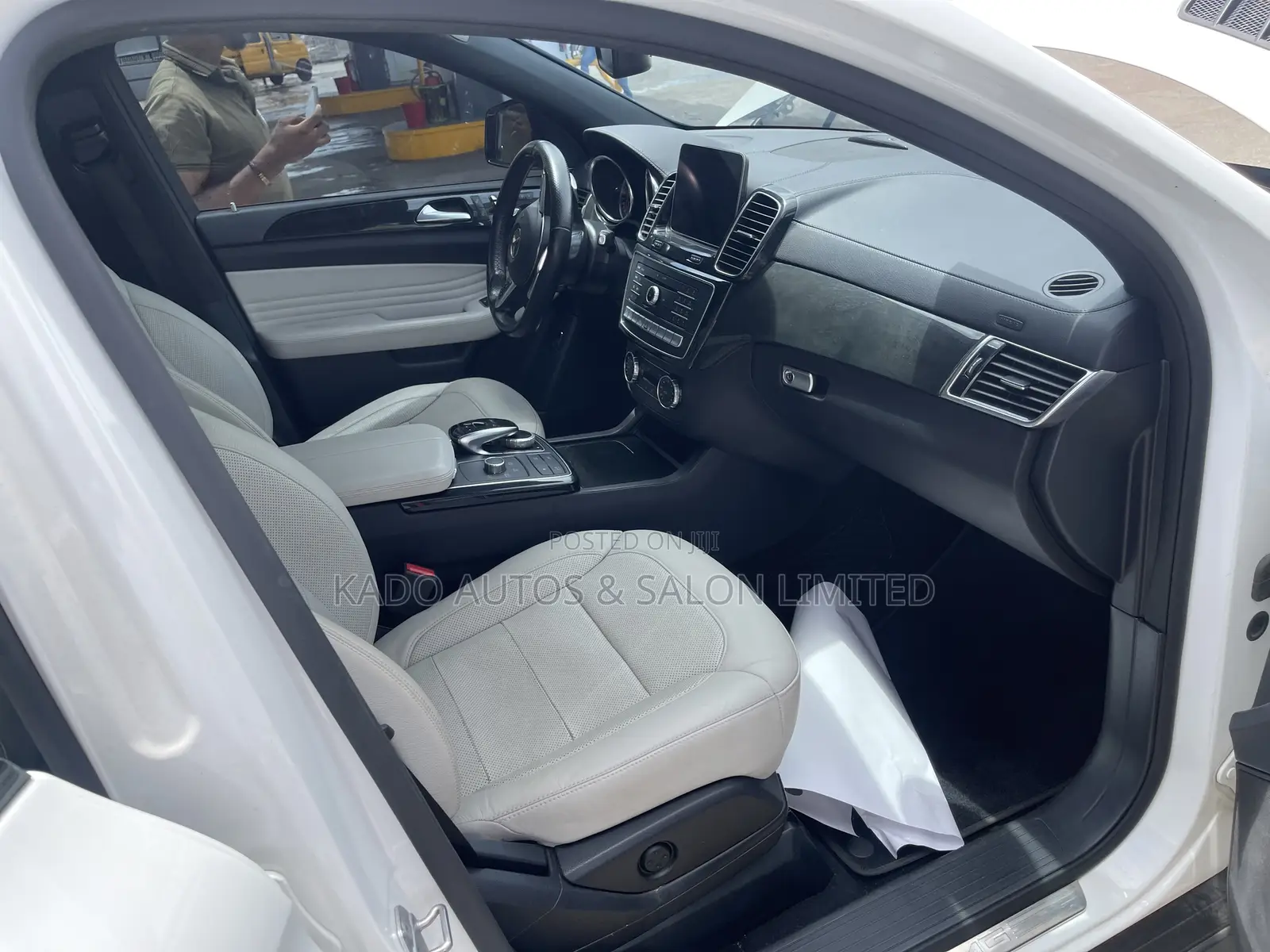 Mercedes-Benz GLE-Class 2018 White