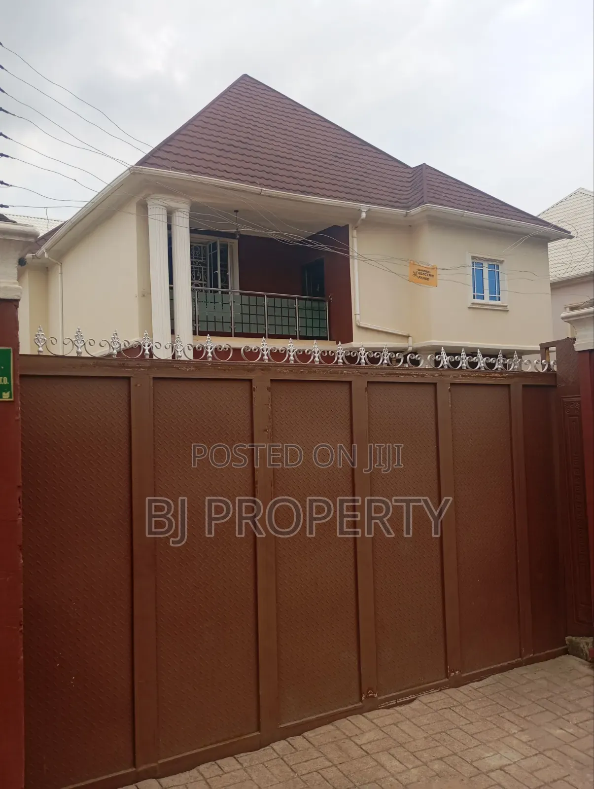 4bdrm Block of Flats in Hill View, Kubwa for rent