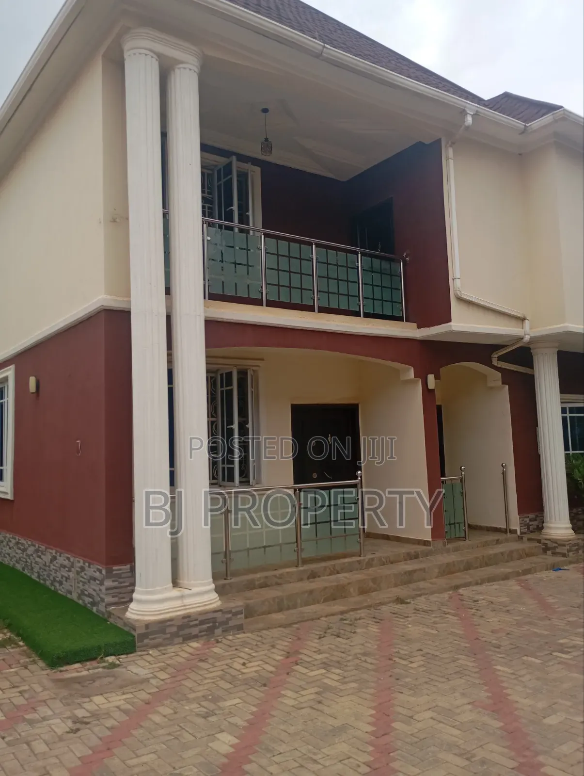 4bdrm Block of Flats in Hill View, Kubwa for rent