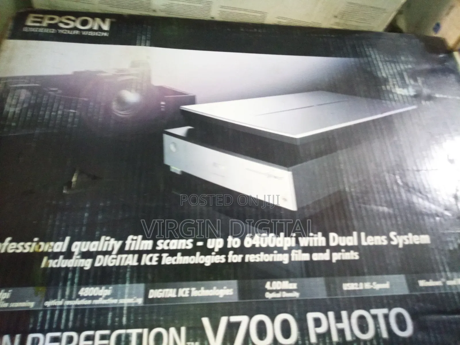 Epson Perfection V700 Photo Scanner