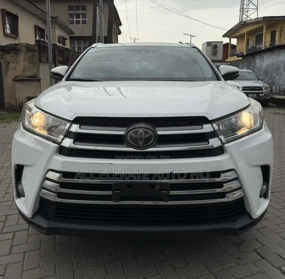 Toyota Highlander Limited Platinum 4x4 V6 (3.5L 6cyl 8A) 2017 Off white
