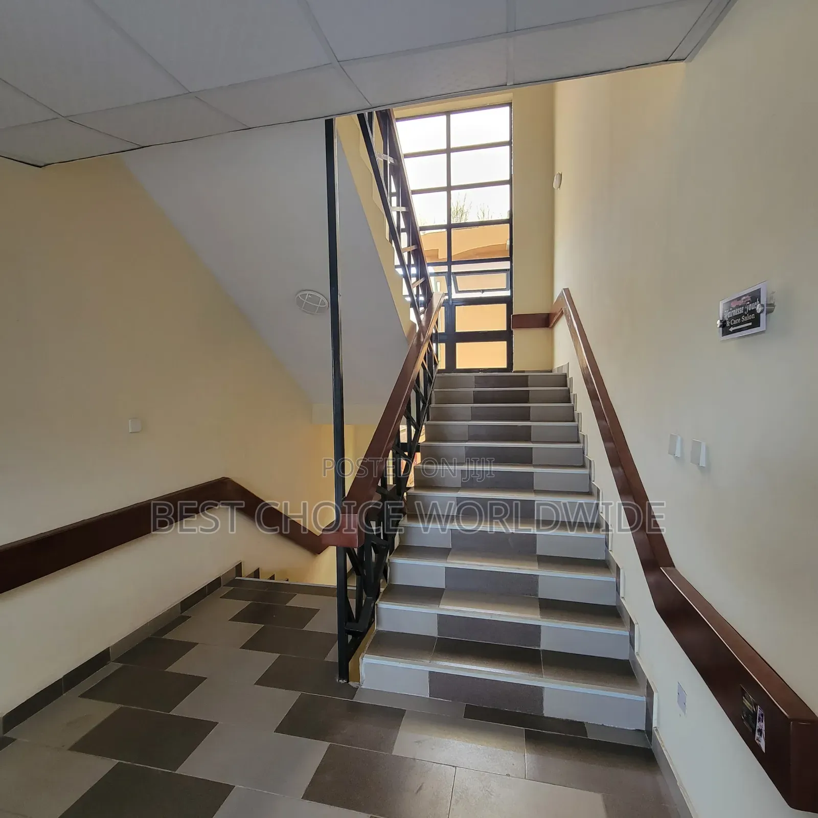 Large Space on Main Akobo Express