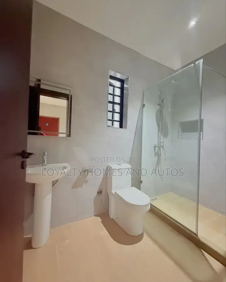 4bdrm Duplex in Opebi for sale