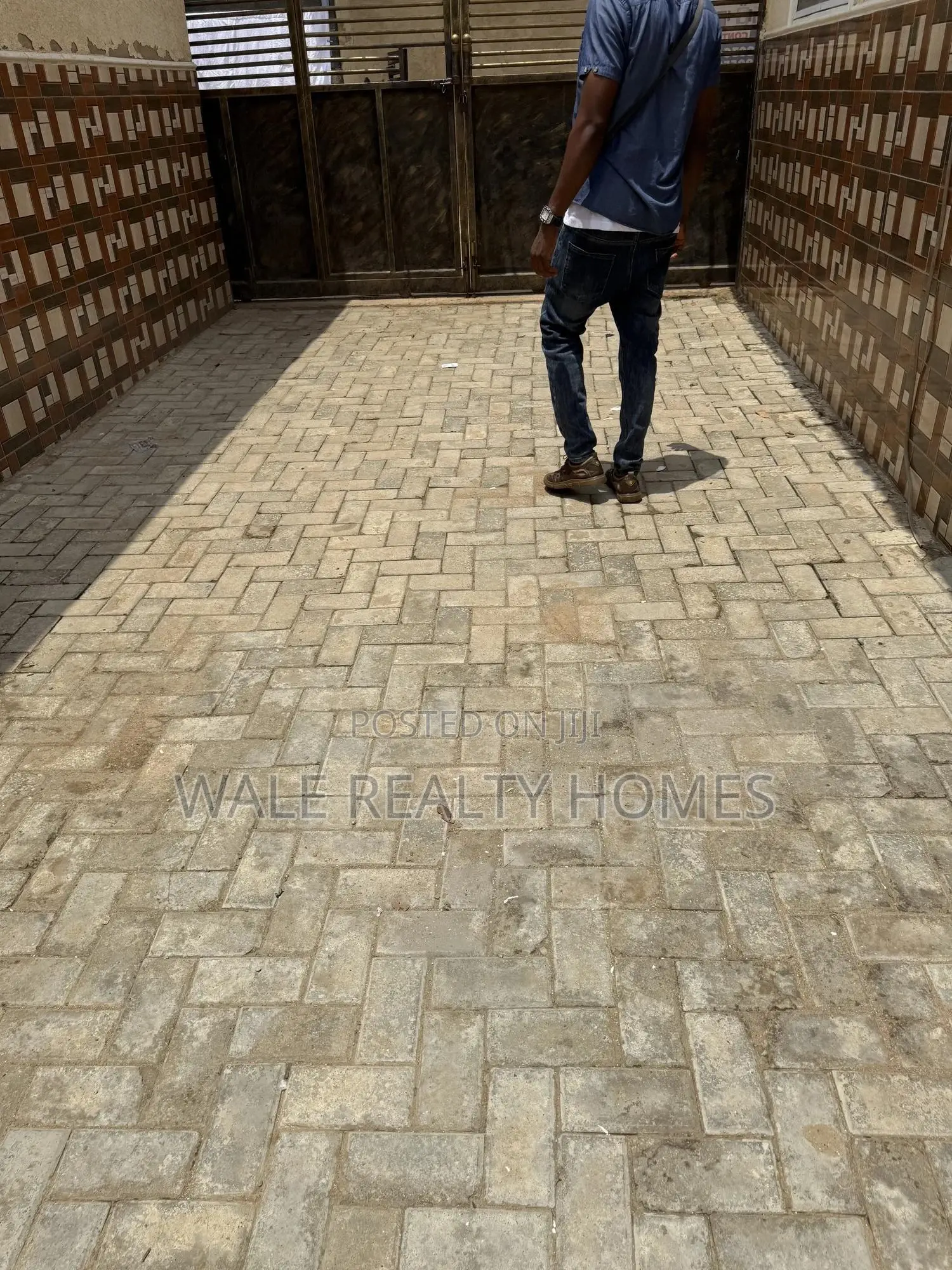 1bdrm Room & Parlour in Jahi for rent