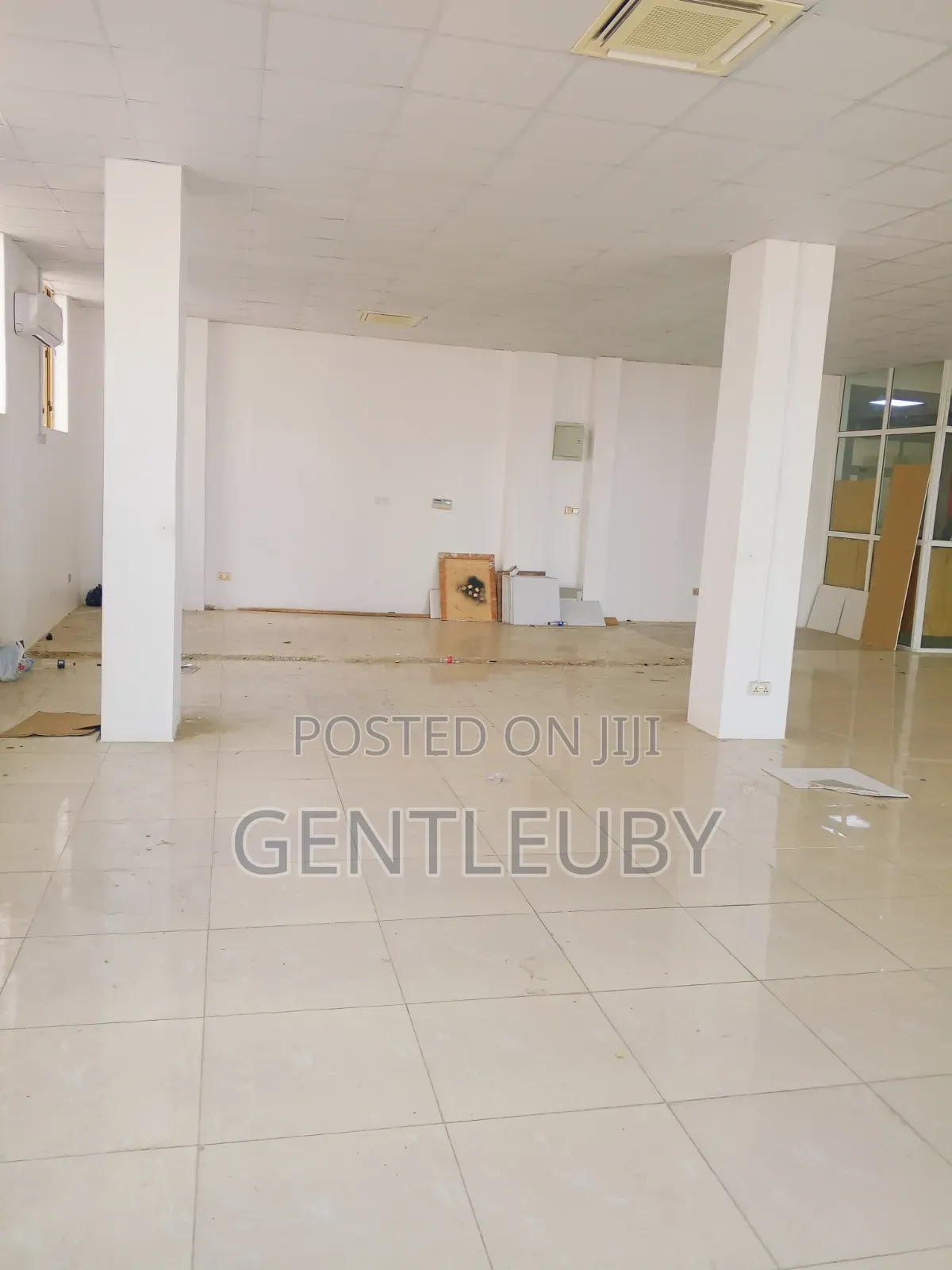 Shop /Office Space for Rent, Oniru