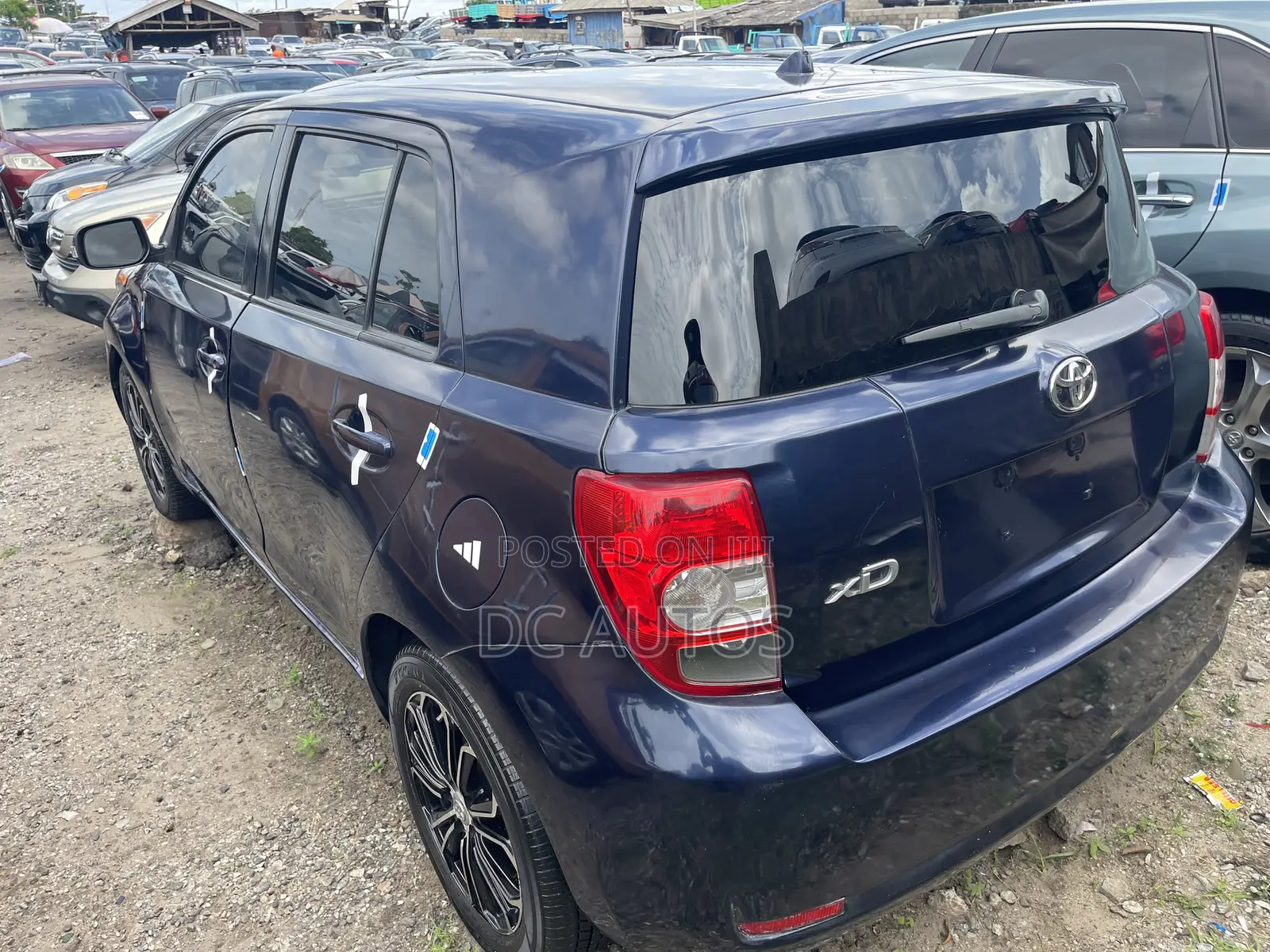 Scion xD Base 2010 Blue