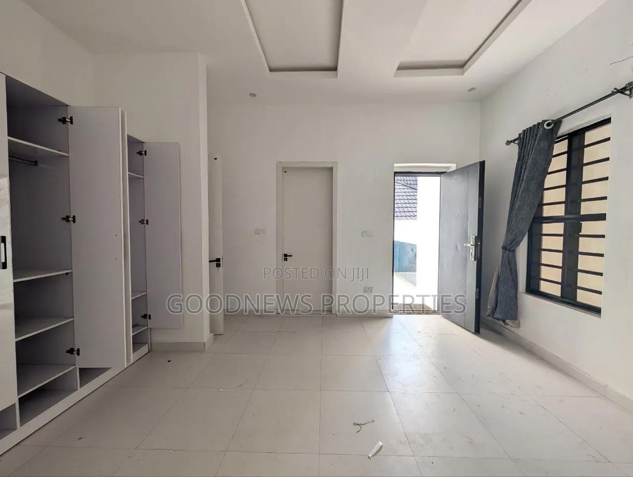 4bdrm Duplex in Happyland Estate,  for sale