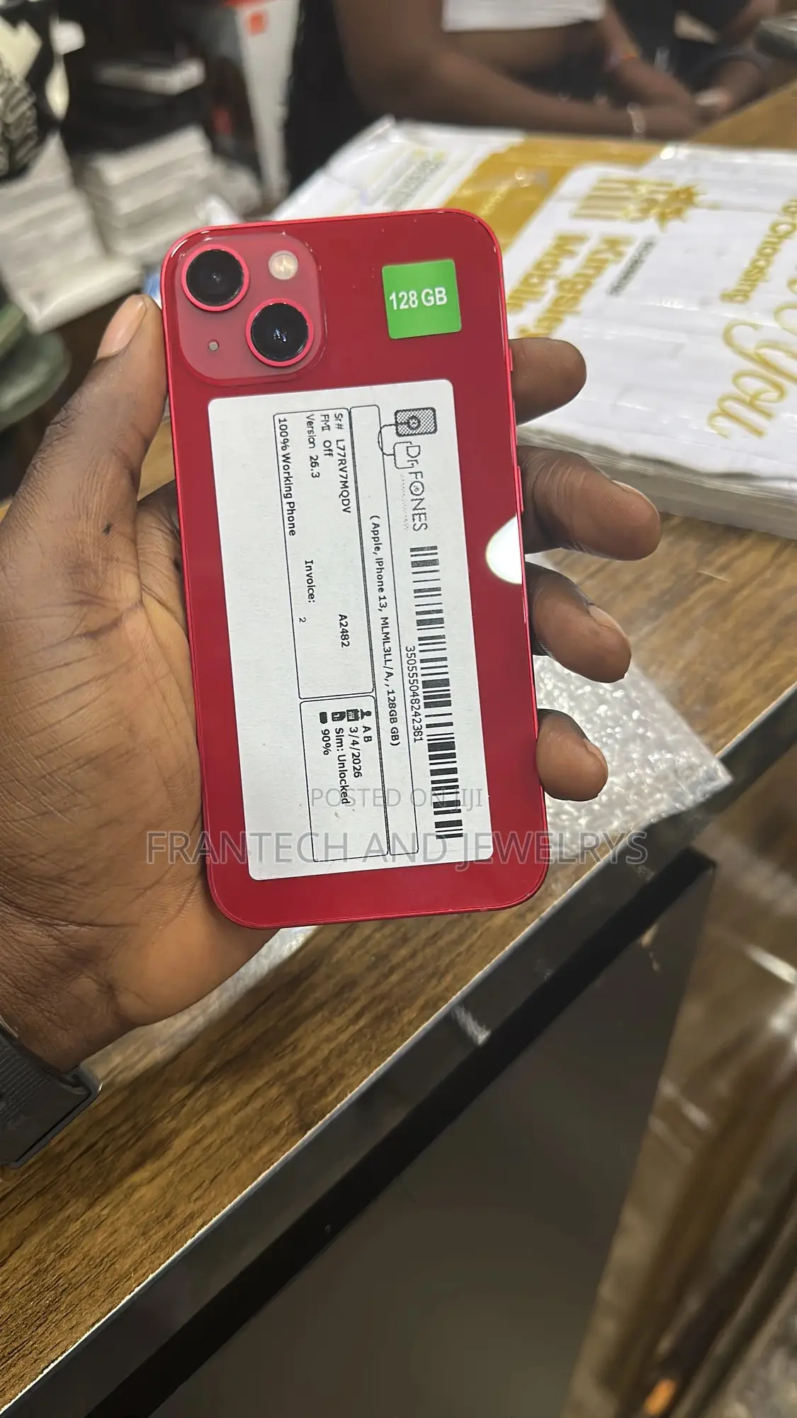 Apple iPhone 13 128 GB Red