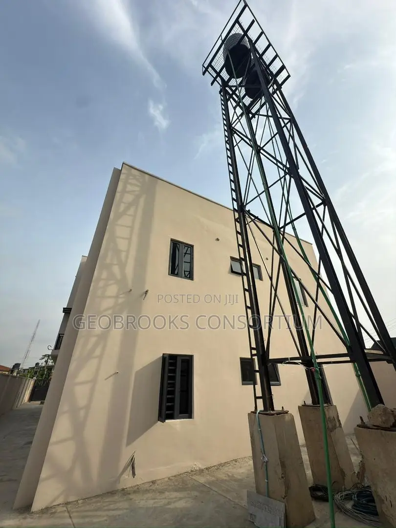 2bdrm Block of Flats in Bashorun Estate, Basorun for sale