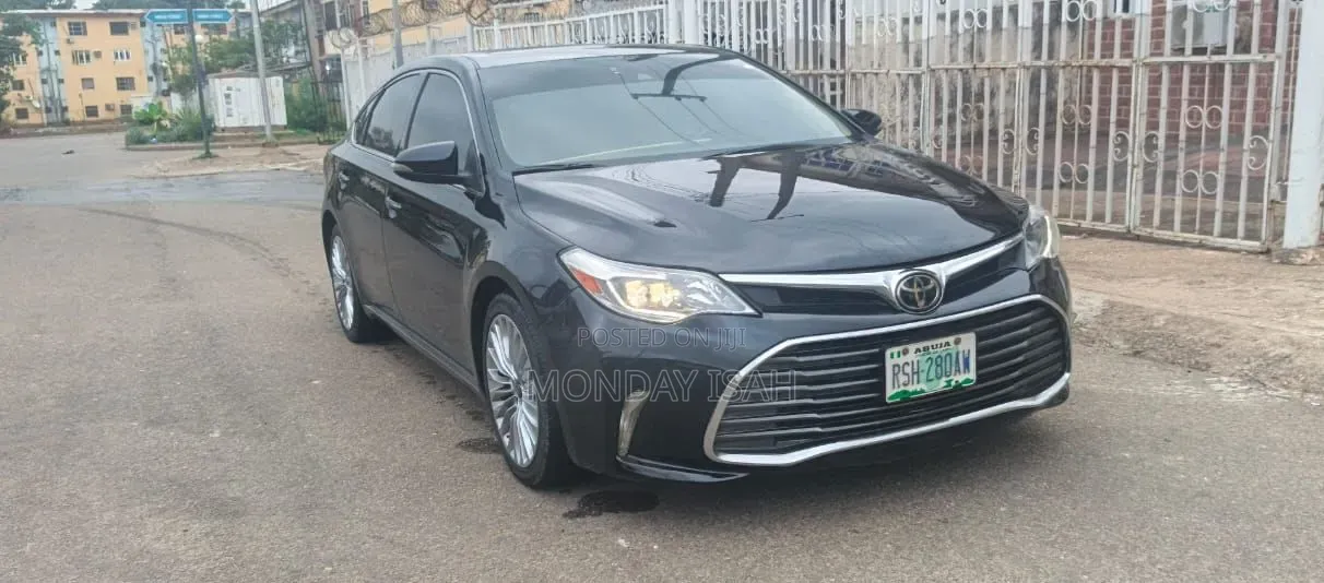 Toyota Avalon 2015 Black