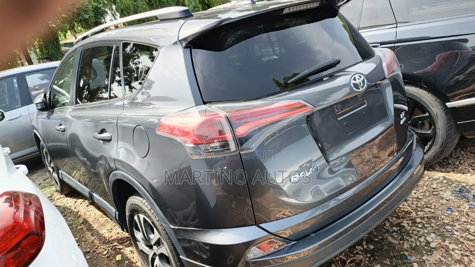 Toyota RAV4 2016 Gray