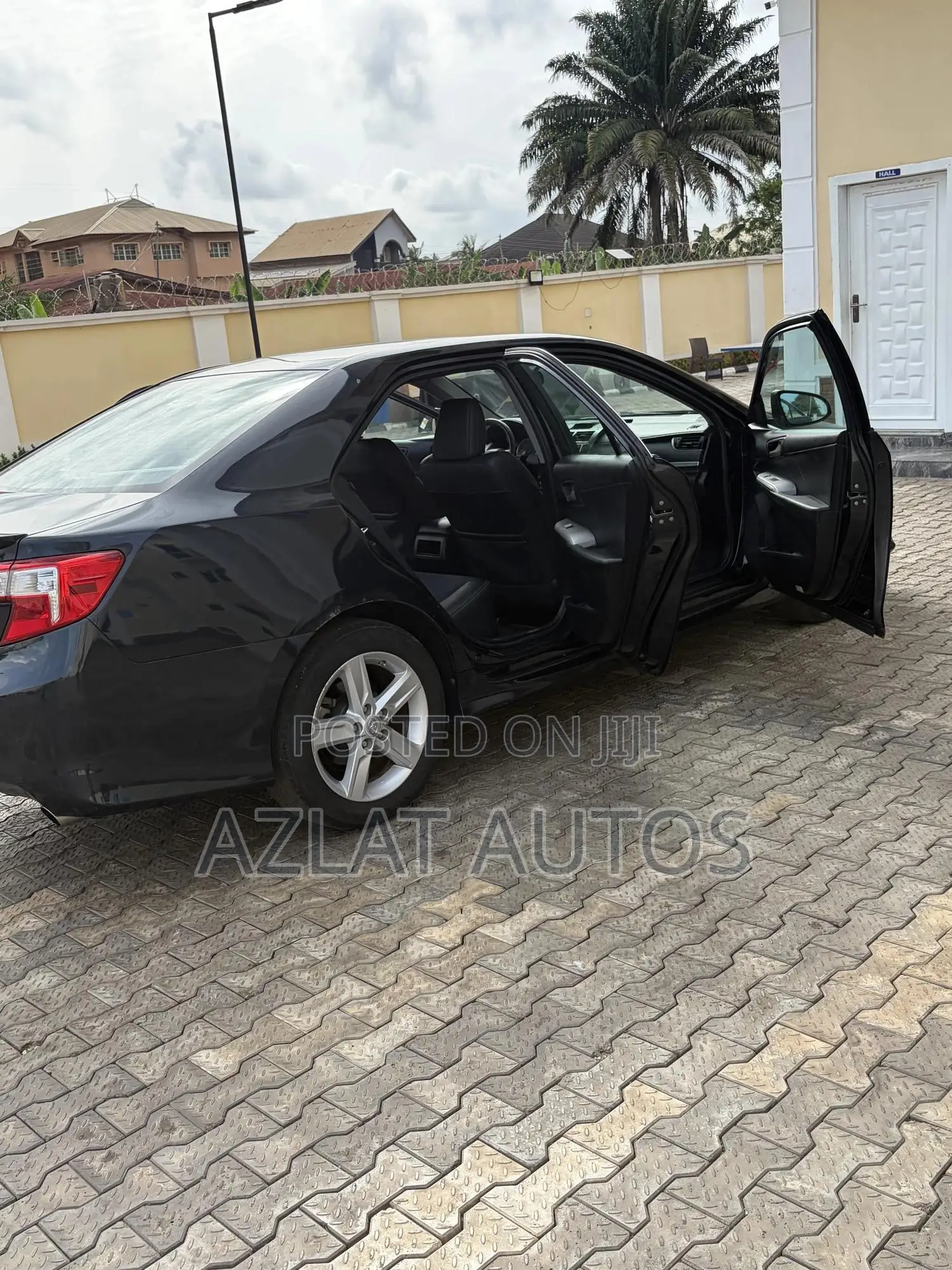 Toyota Camry SE 4dr Sedan (2.5L 4cyl 6A) 2014 Black