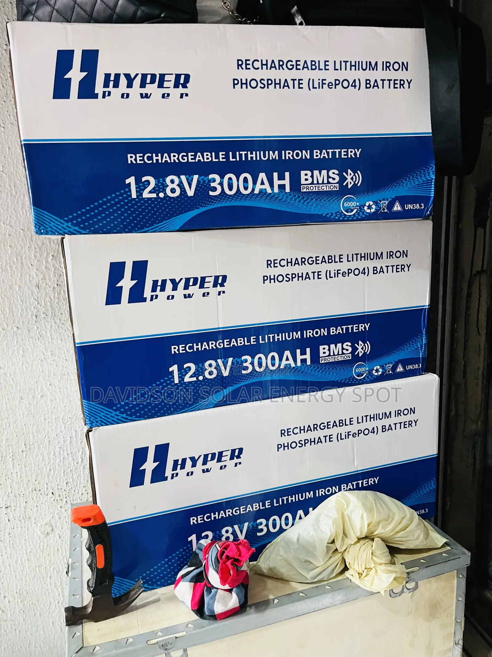 300arh 12.8v Hyper Solar Lithium Ion Battery