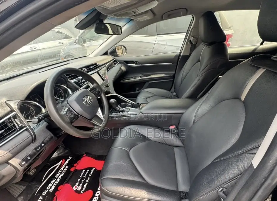 Toyota Camry 2018 Black