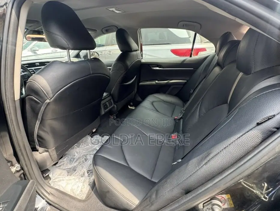 Toyota Camry 2018 Black