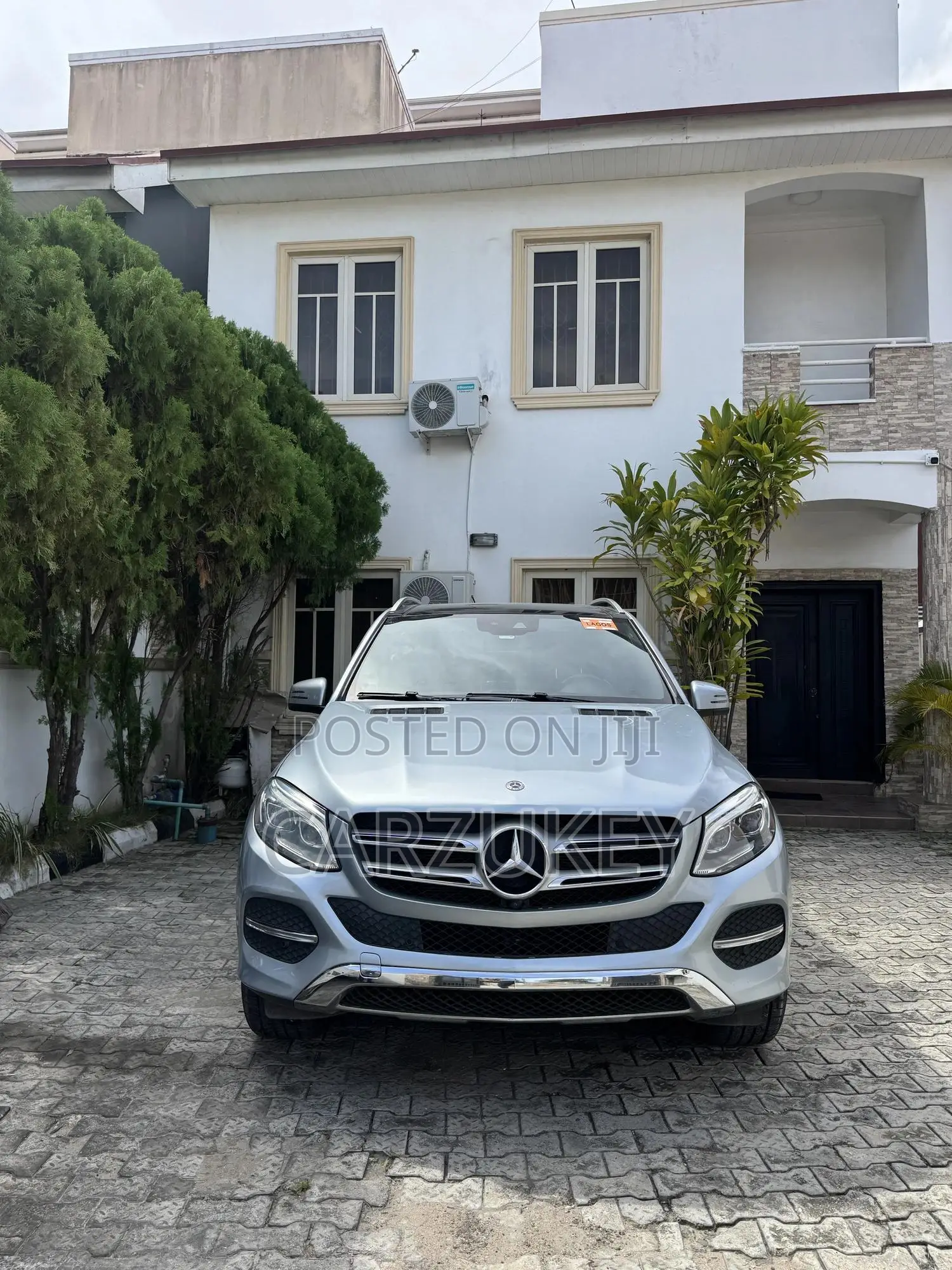 Mercedes-Benz GLE-Class GLE 350 2018 Blue