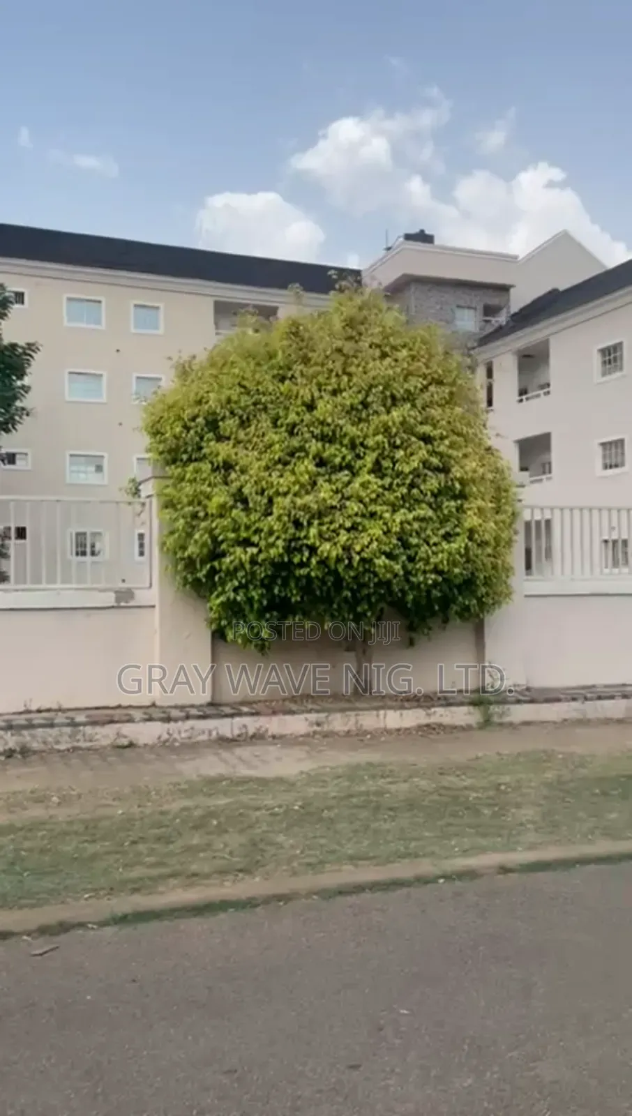2bdrm Block of Flats in Katampe Extension for sale