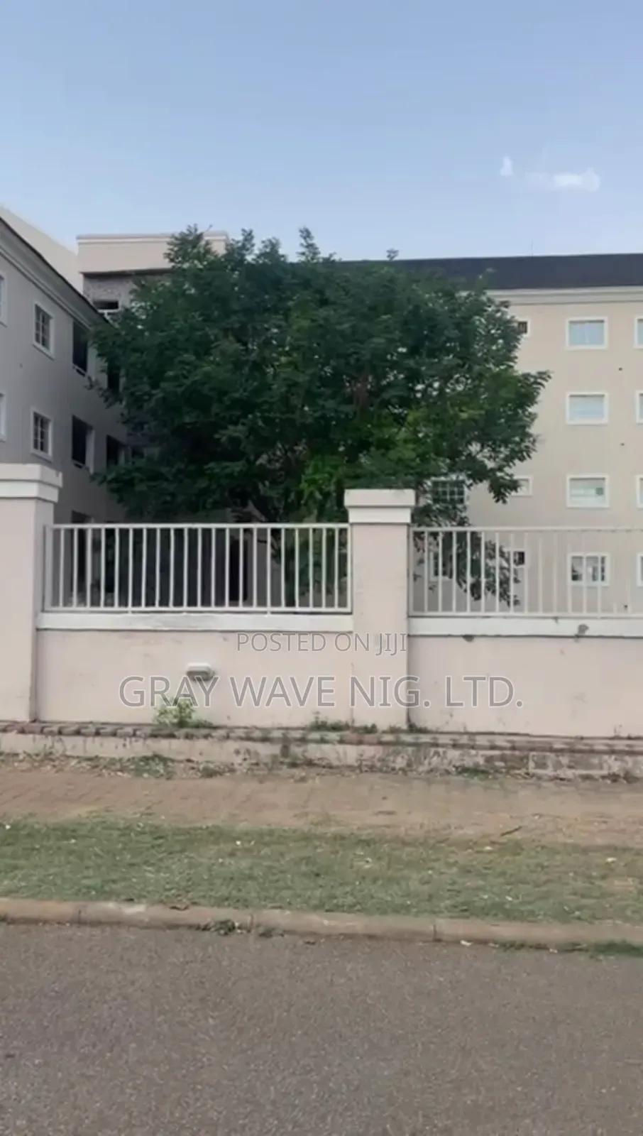 2bdrm Block of Flats in Katampe Extension for sale