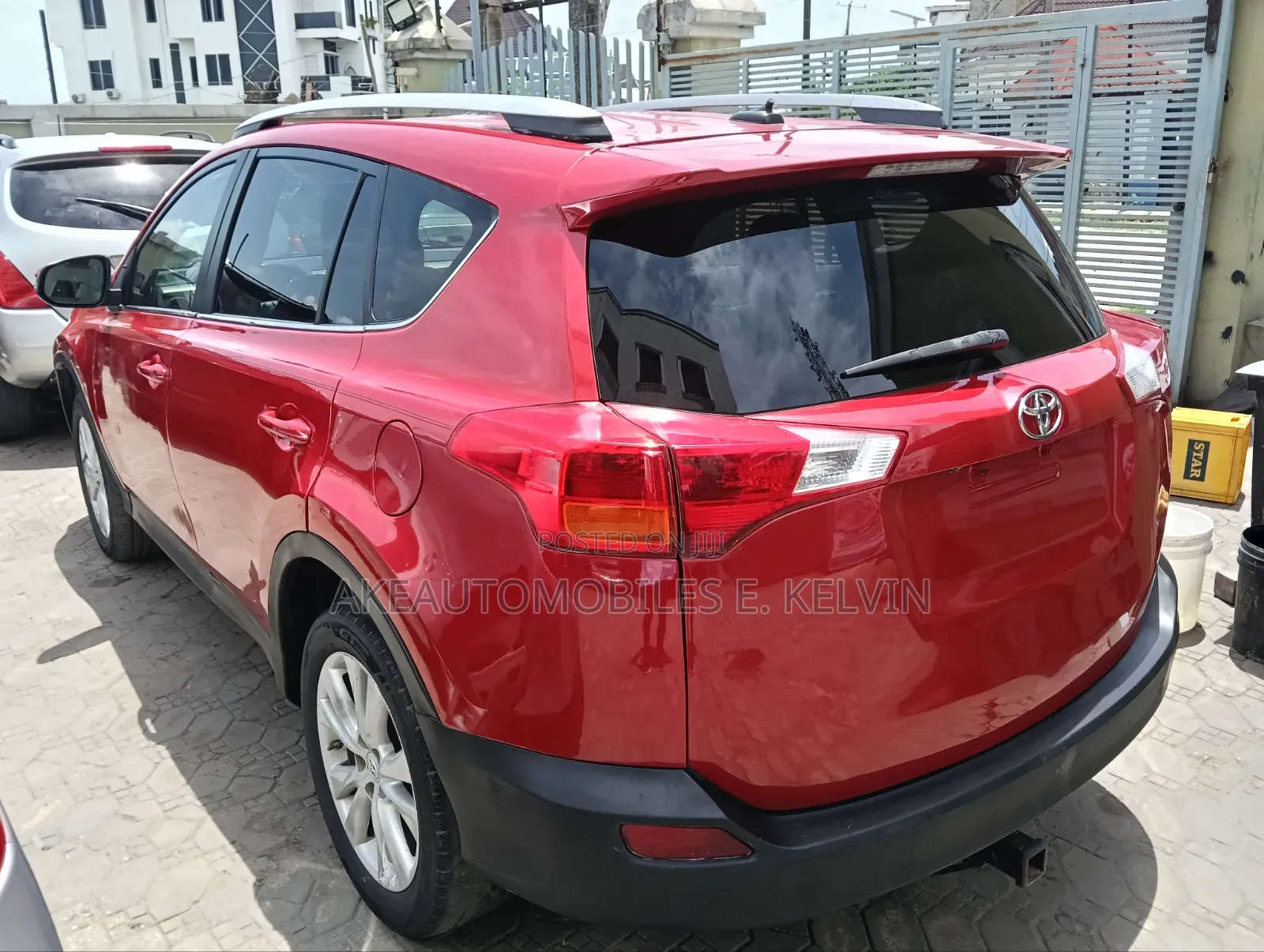 Toyota RAV4 2013 Red