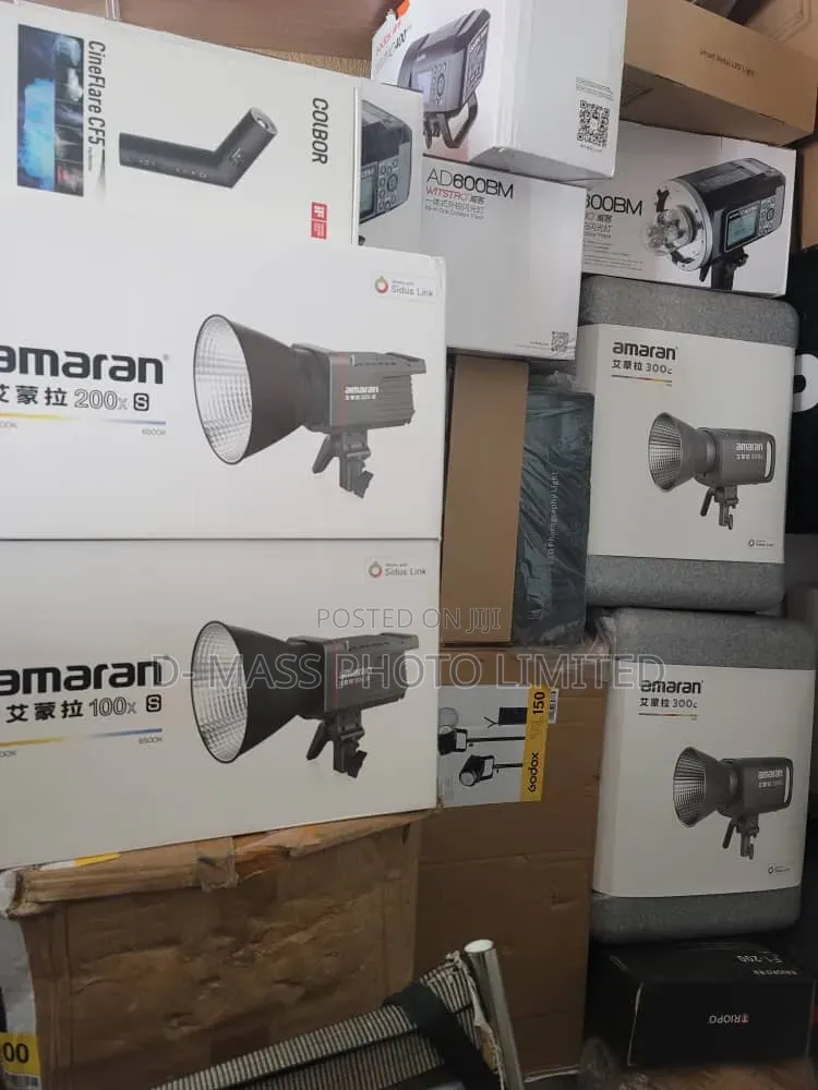 Amaran 200x S Bi-Color Video Light