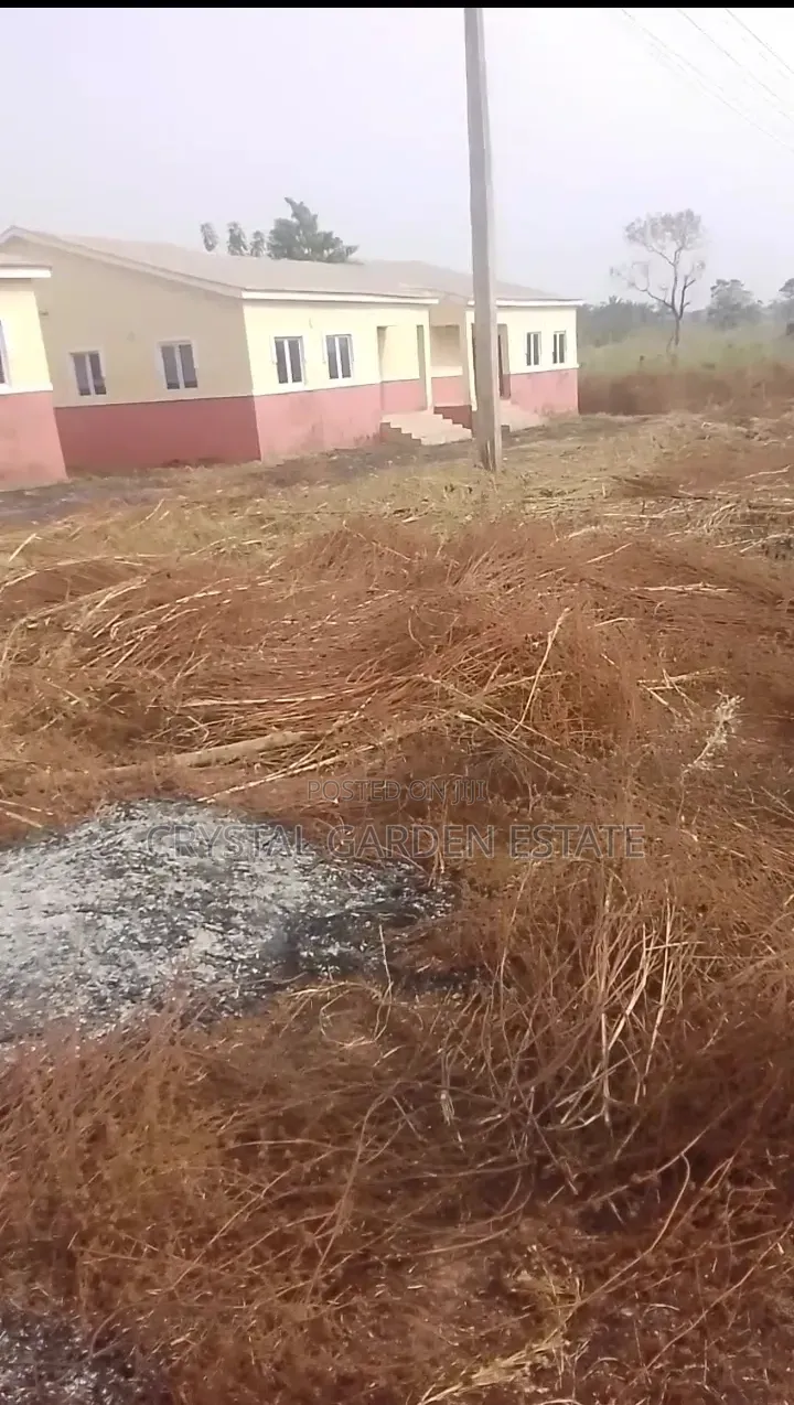 50x100sq'meter:Land for Sale at Awka.