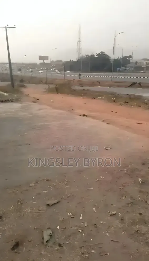 Perfect 8,145sqm at the Kubwa Express Way for Filling Station