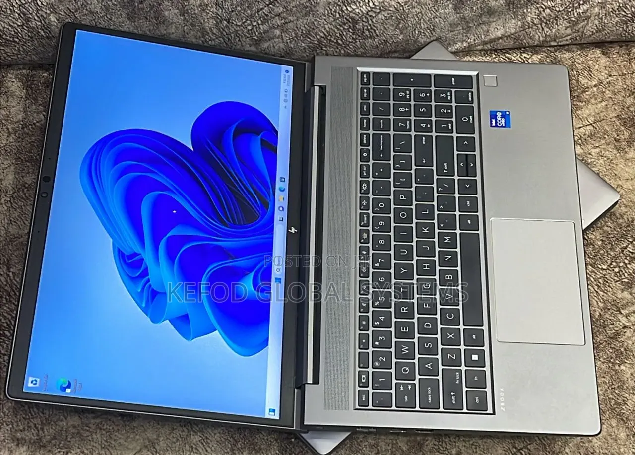 Laptop HP ZBook Power G7 32GB Intel Core i7 SSD 512GB