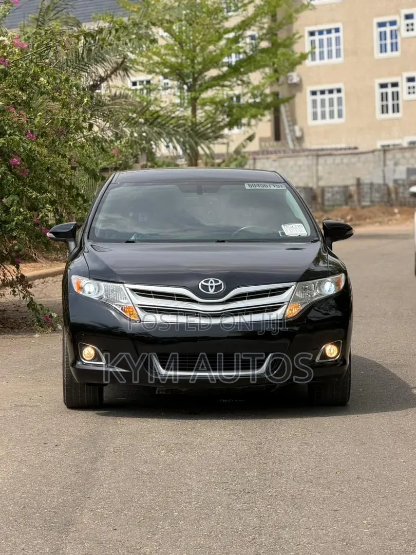 Toyota Venza XLE 4dr Wagon (2.7L 4cyl 6A) 2014 Black
