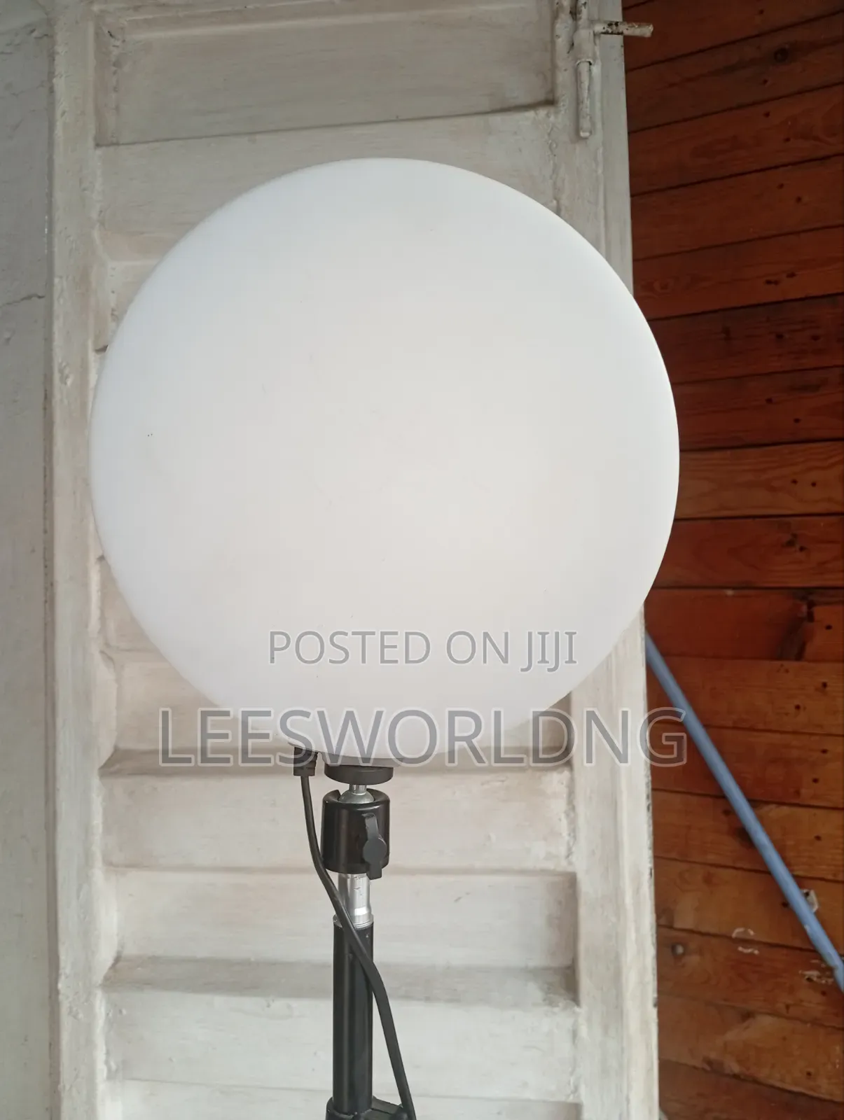 Pf 26 Led Professional Fill Light