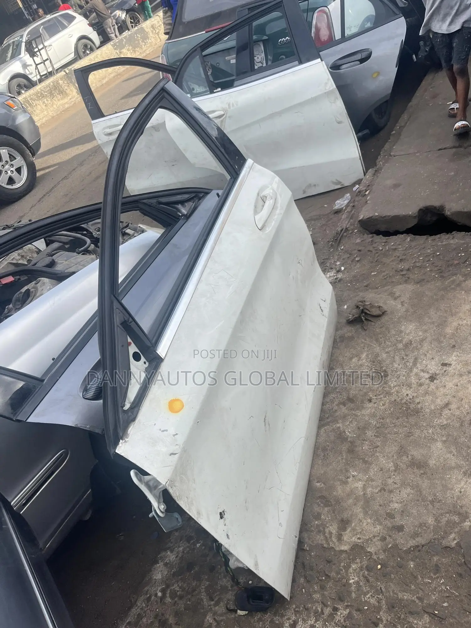 Door for Gla 250