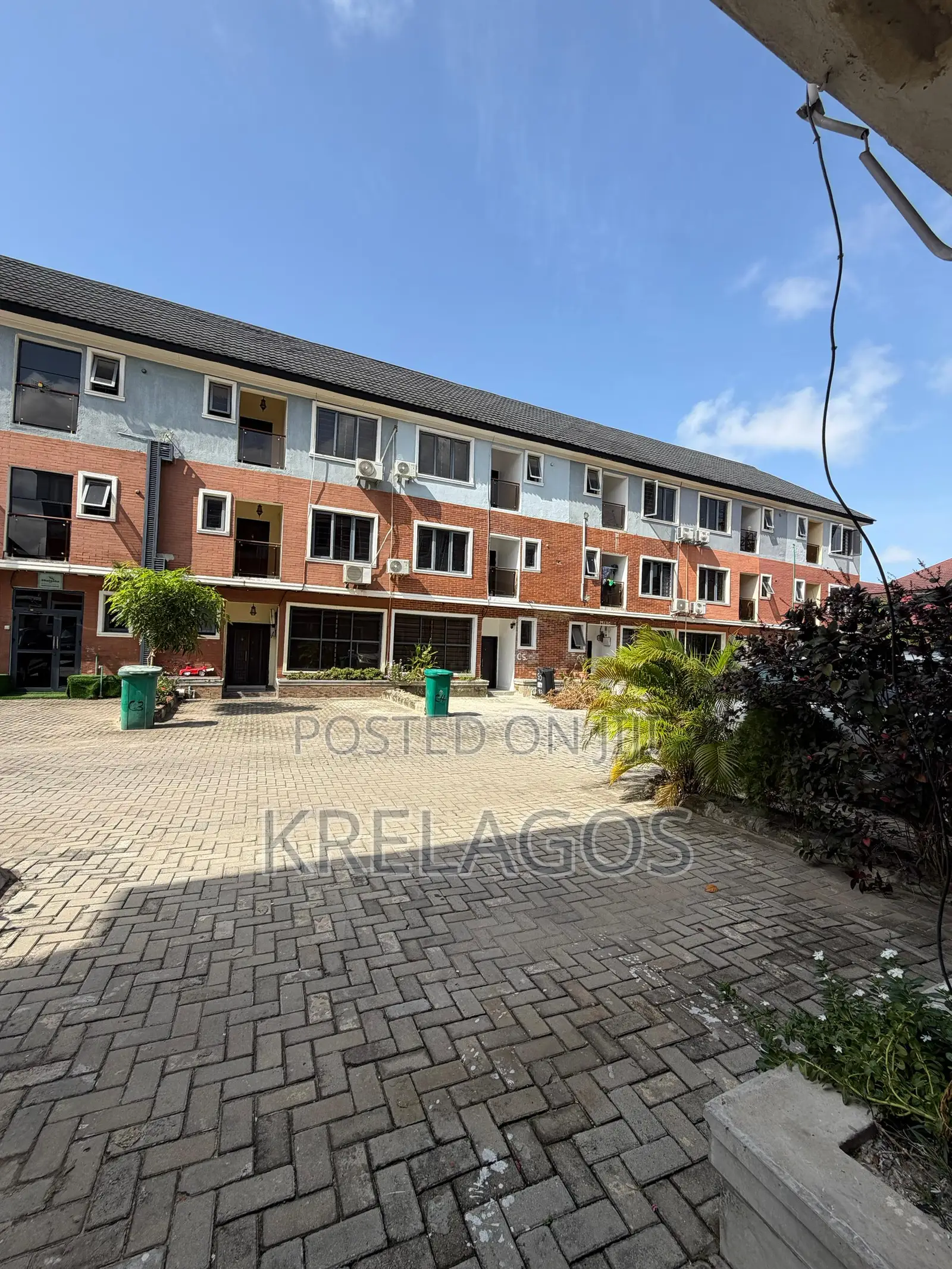 4bdrm Duplex in Osapa london for rent
