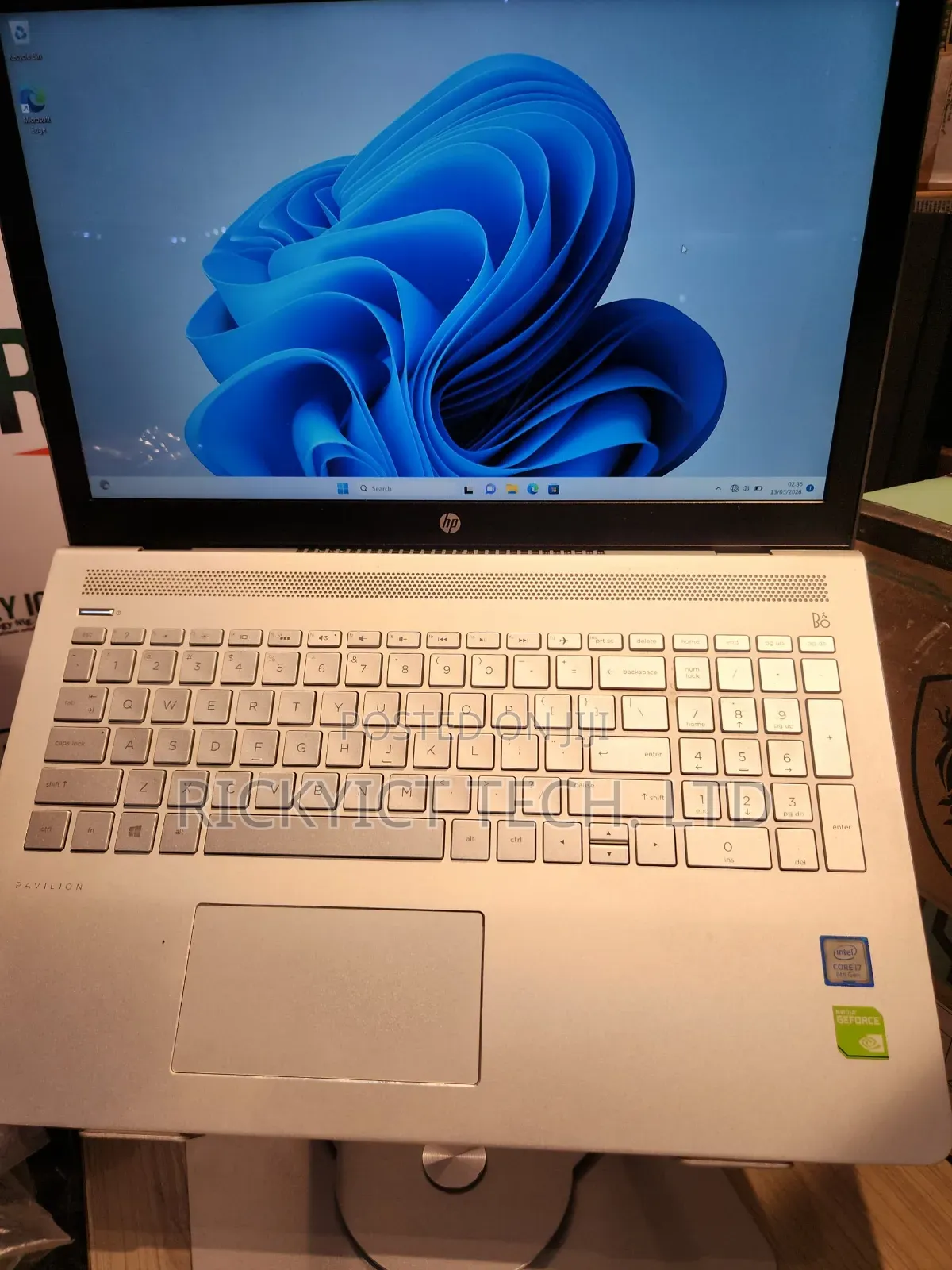 Laptop HP Pavilion 15-cs3063cl 16GB Intel Core i7 HDD 1T