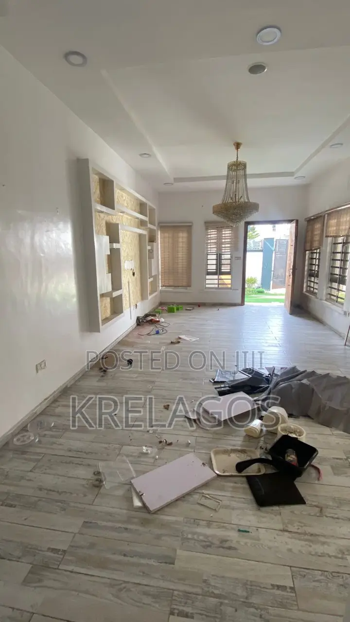 4bdrm Duplex in Osapa london for rent