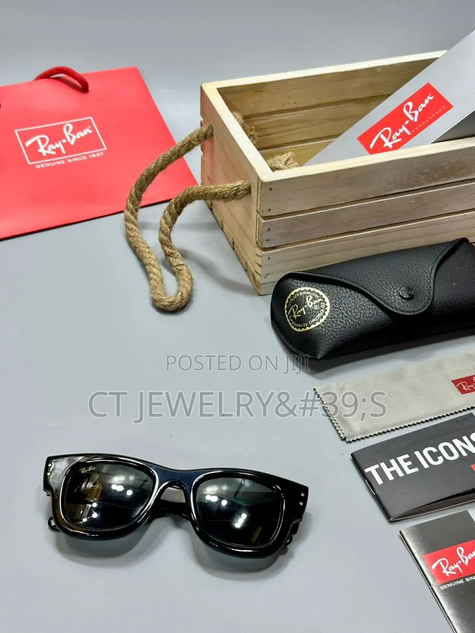 Upgrade Your Look With a Bold Thick Ray Ban Puffer Shades