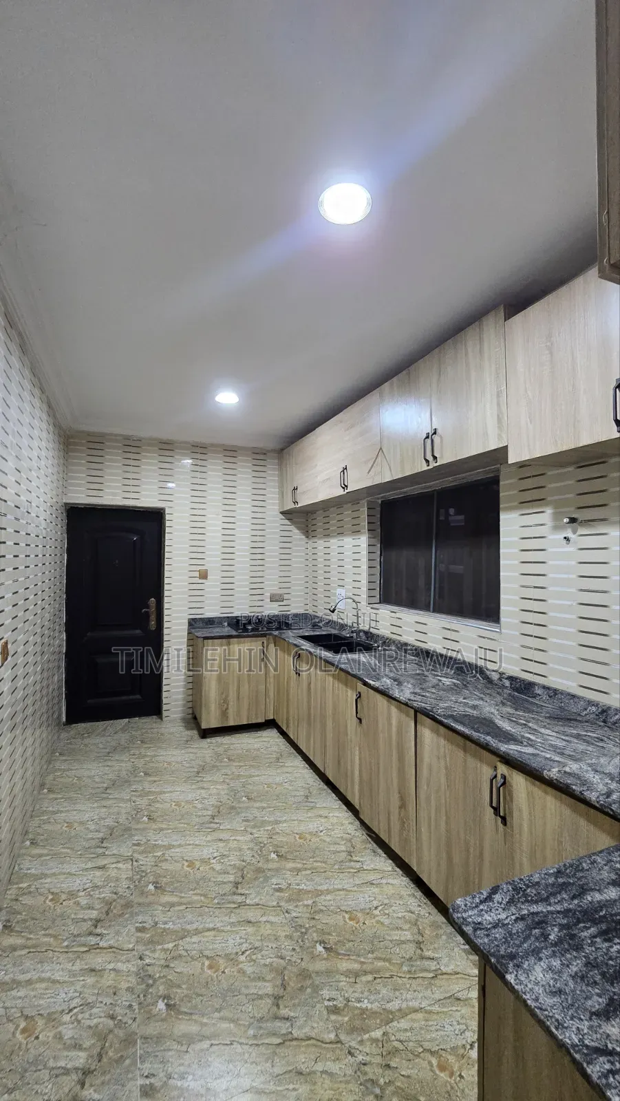 4bdrm Duplex in Bodija for rent