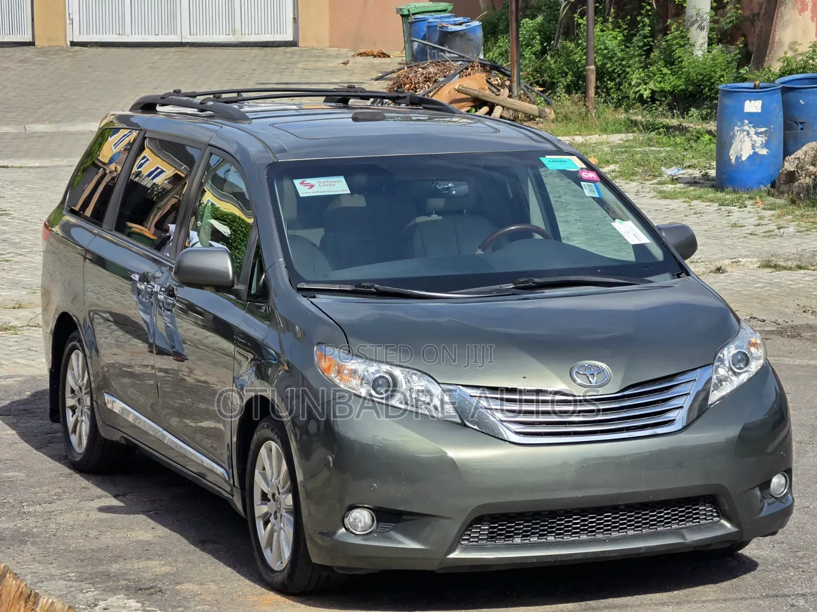 Toyota Sienna Limited 7 Passenger 2011 Gray