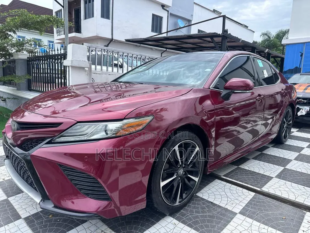 Toyota Camry XSE FWD (2.5L 4cyl 8AM) 2018 Burgundy