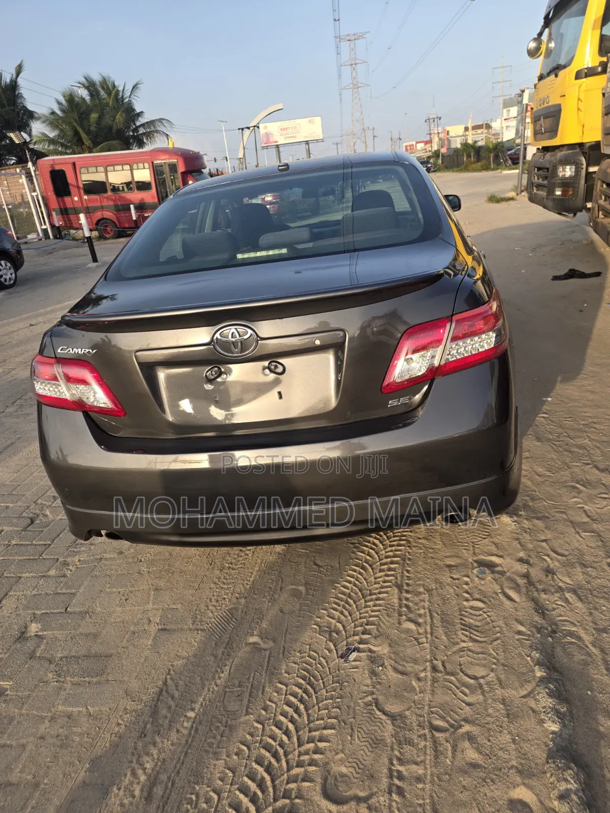 Toyota Camry 2011 Gray