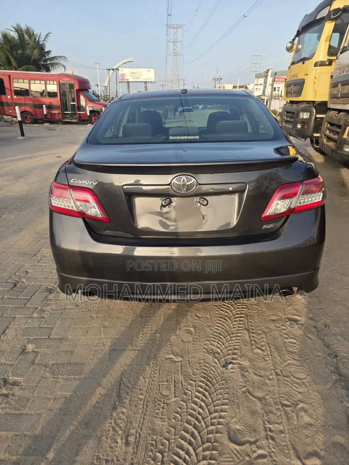 Toyota Camry 2011 Gray
