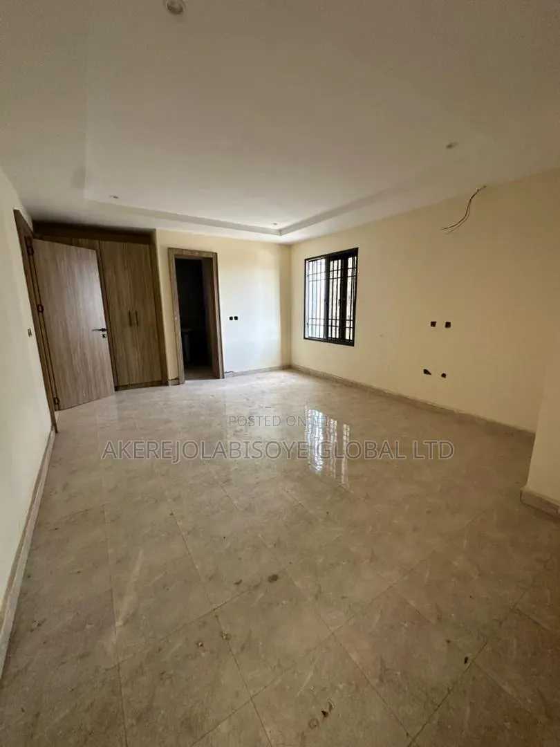 4bdrm Duplex in Close To Galadimawa for rent