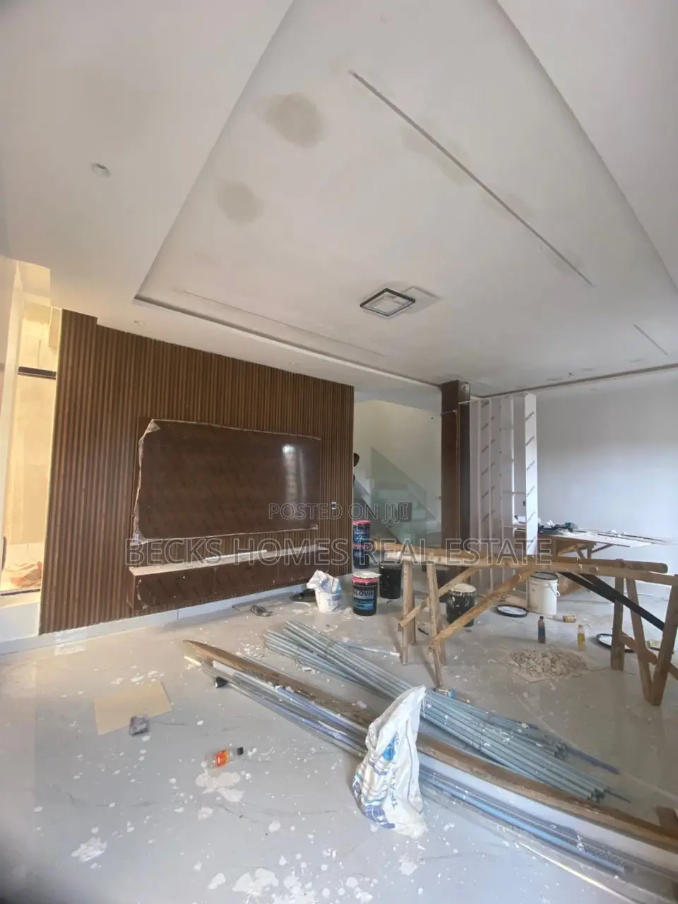 5bdrm Duplex in Magodo for sale