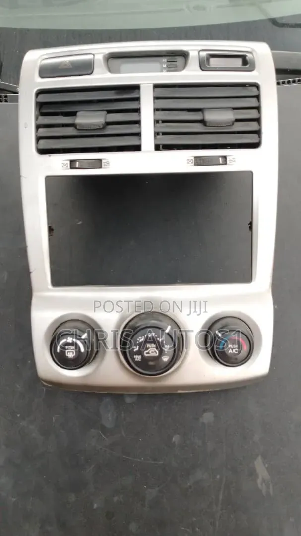 Cassette Casing and Ac Control for Kia Sportage 2006