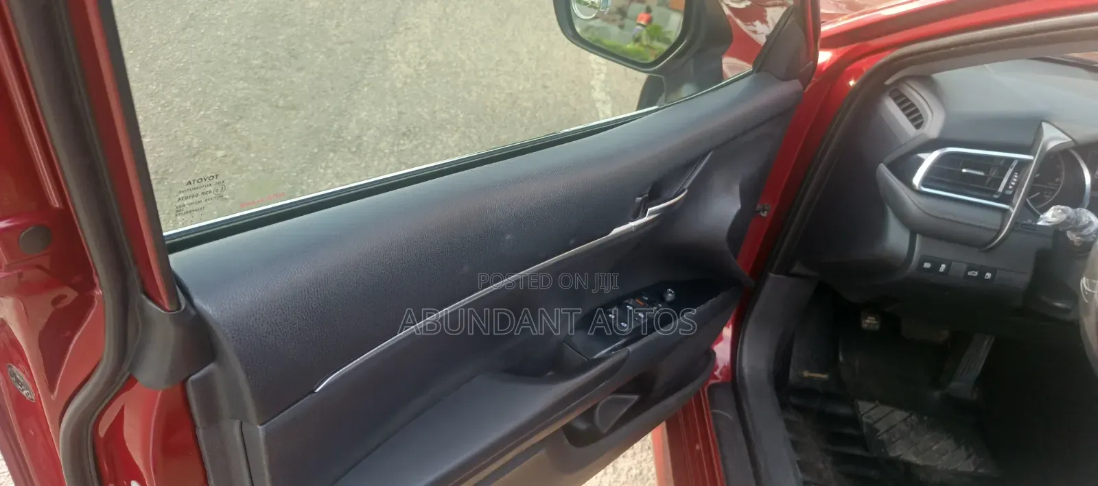 Toyota Camry LE FWD (2.5L 4cyl 8AM) 2018 Burgundy