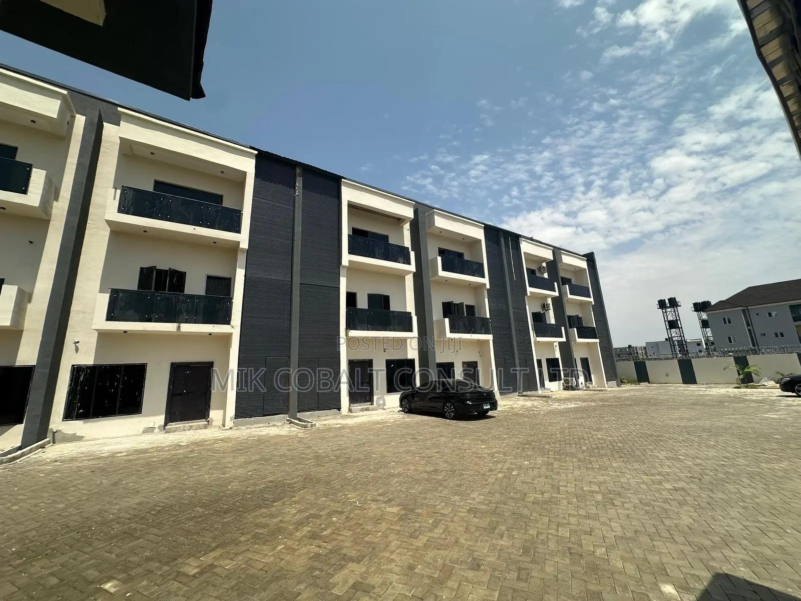 4bdrm Duplex in Gold Court Estate, Katampe (Main) for rent